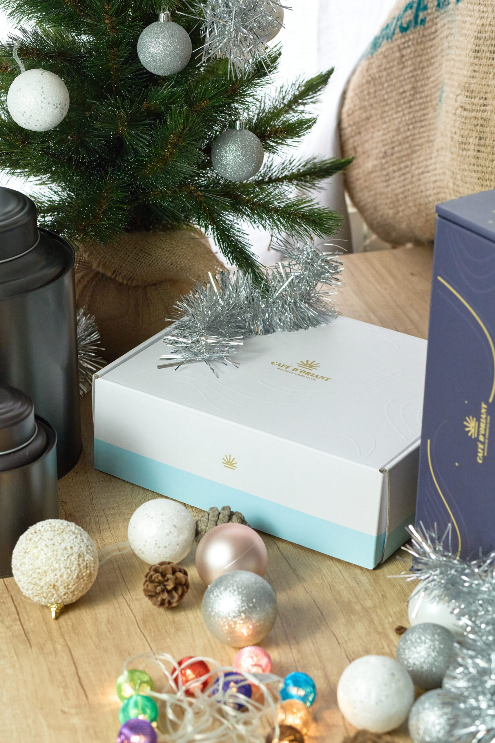 Boîte emballage cadeau carton